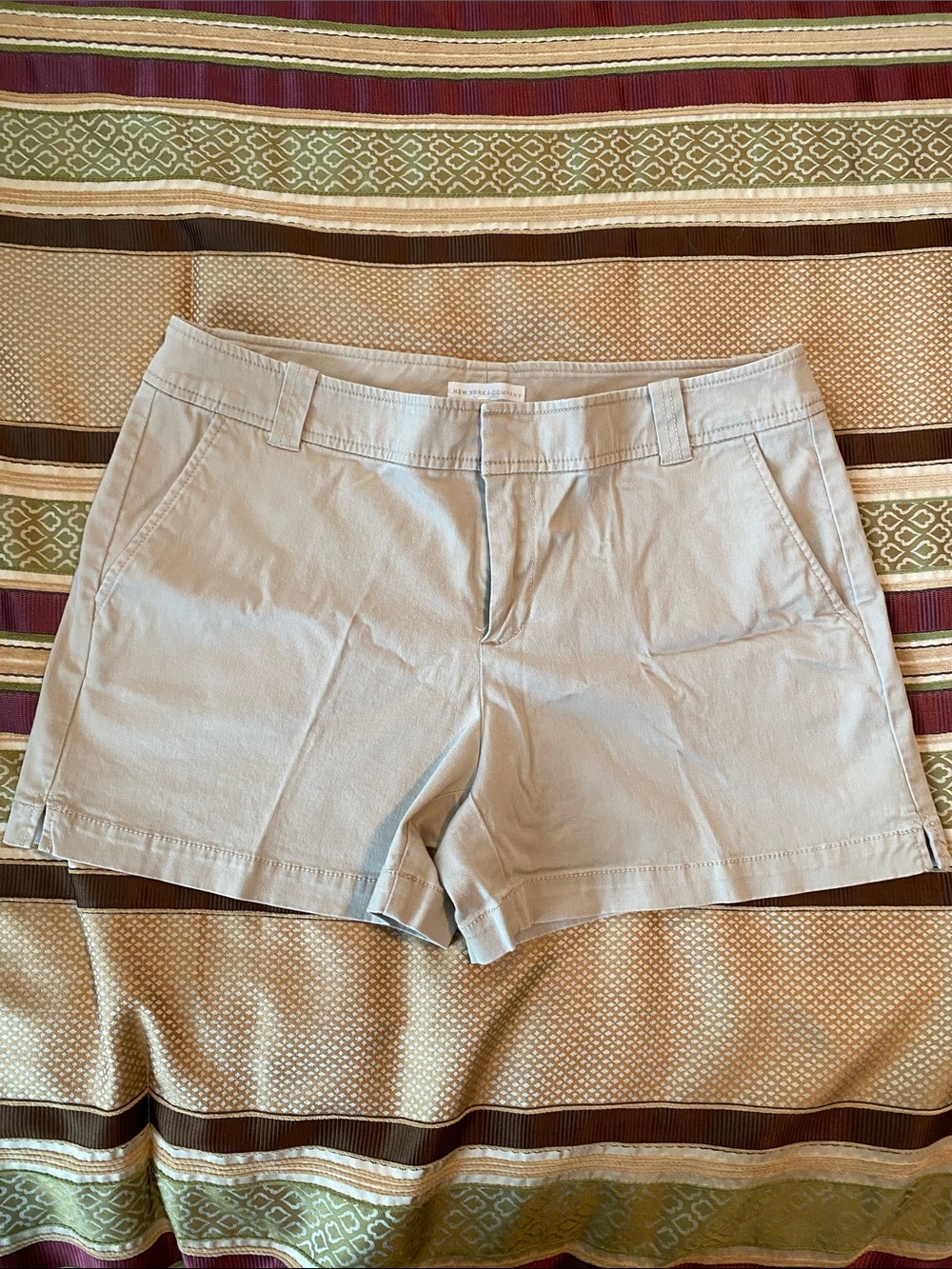 New York & Company Light Beige Women's Cotton Shorts